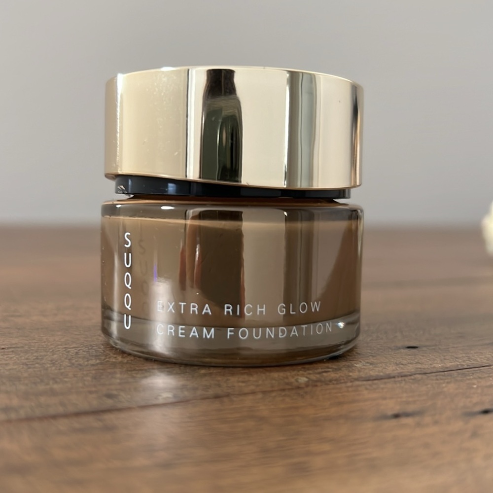 SUQQU extra rich glow cream foundation spf 10 shade 004 - Picture 2 of 3